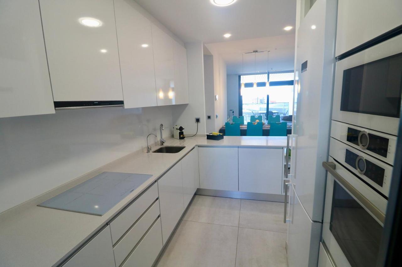 Sunset Waves Apartment By Sunny Holidays Delux เบนิดอร์ม ภายนอก รูปภาพ